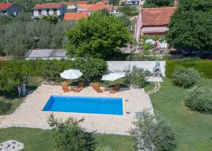 Vila Tina Brisevo